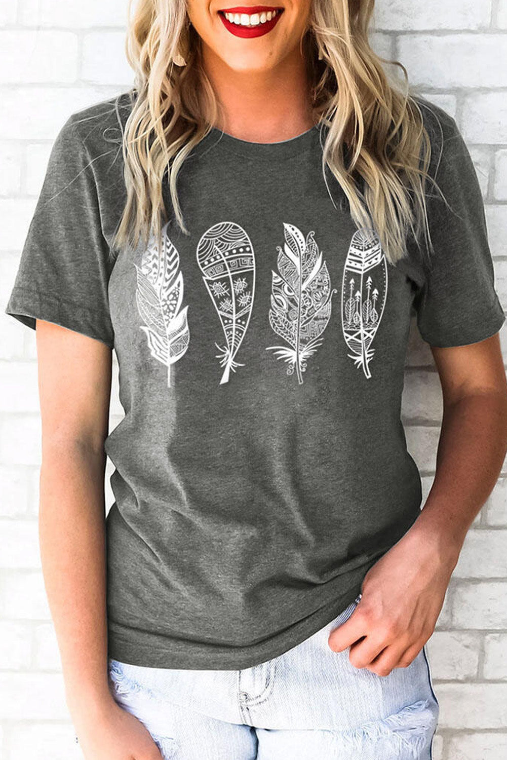 Fernanda Feather Tee