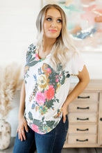 Load image into Gallery viewer, Vanna Vintage Floral Tee
