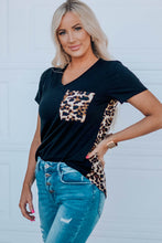 Load image into Gallery viewer, Lillian Leopard Printed Splicing Tee
