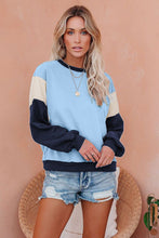 Load image into Gallery viewer, Blue Colorblock Pullover Sweatshirt
