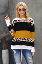 Load image into Gallery viewer, Yuri Yellow-Leopard Knit Sweater
