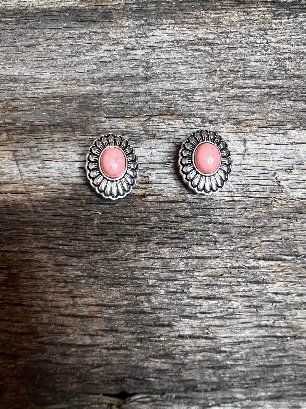 Concho Oval Pink Earrings