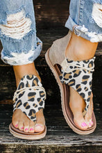 Load image into Gallery viewer, London Leopard Printed Zipper Flat Sandals
